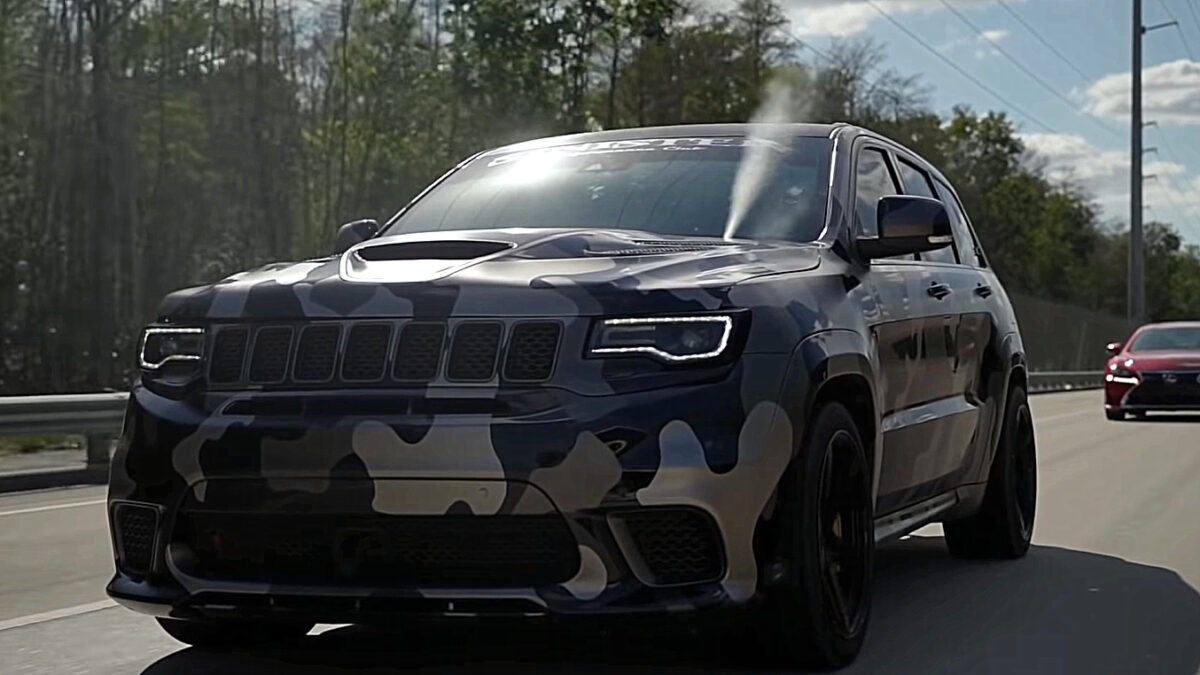 This Jeep® Grand Cherokee Trackhawk Makes 1,300 Horsepower To The Wheels!