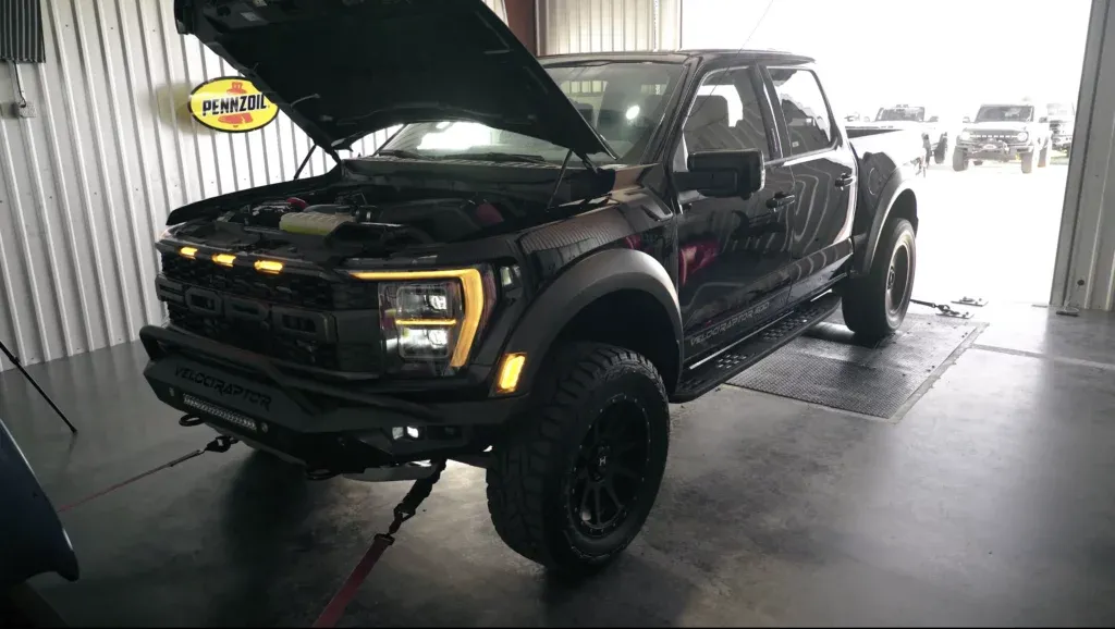 Hennessey VelociRaptor 600 Drag Race 1