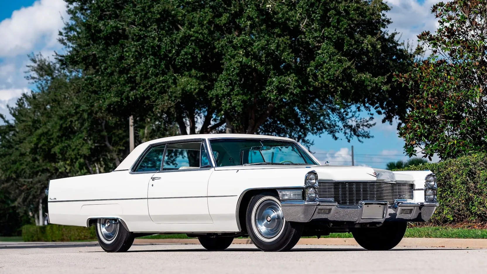 In Real Life, Don Draper's Cadillac Deville Was Auctioned Off By ScreenBid, Along With Some 1,000-Plus Vintage Items Of Mad Men